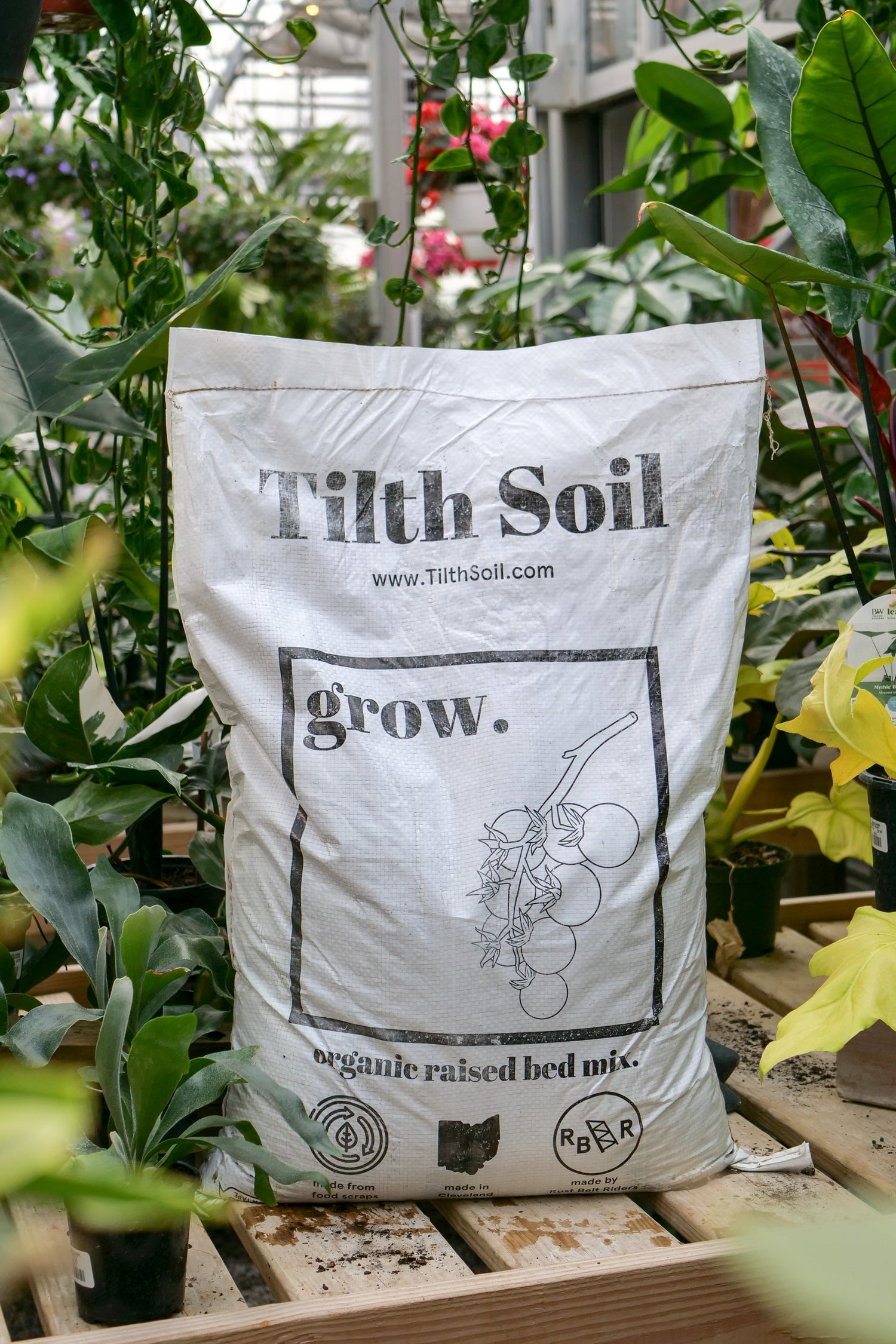 Tilth Grow - Organic Raised Bed Mix